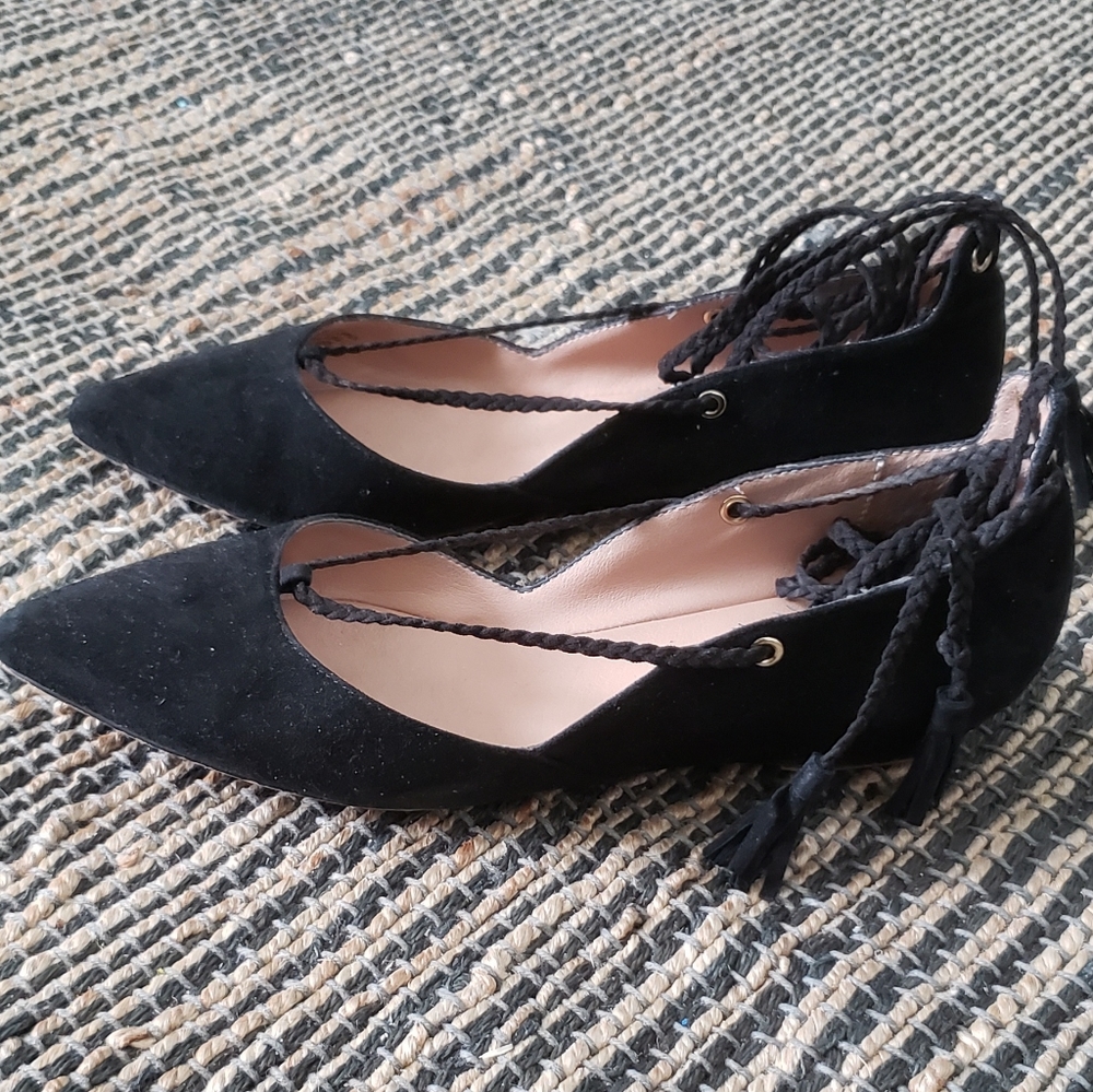 Tie flats